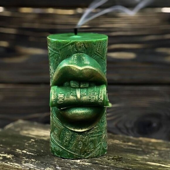 Money Talks Manifestation Candle - Picture 2 of 2